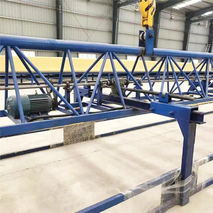 foam carrying crane